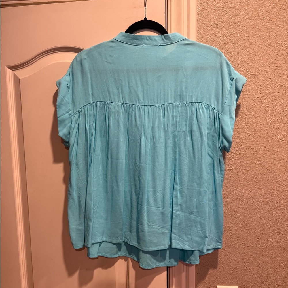 Andree By Unit turquoise rayon boxy top - Picture 3 of 3